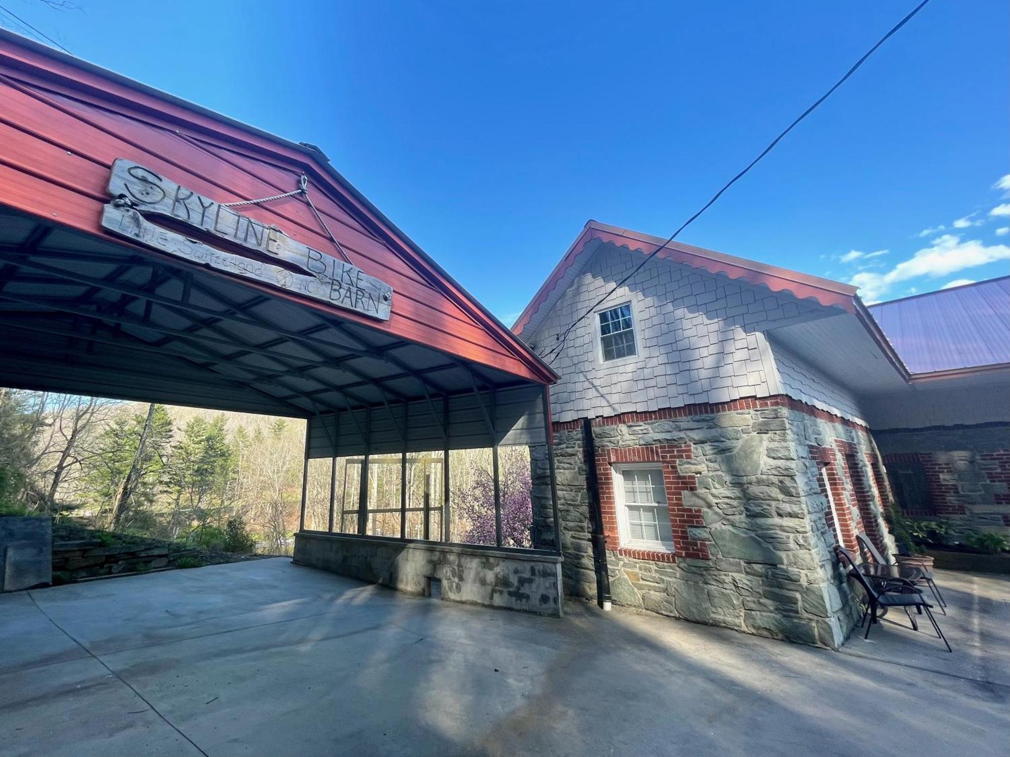 Skyline Village Inn Spruce Pine Eksteriør billede